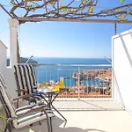 Superb View 1 *